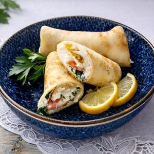 Блинчики с лососем и творогом, Свеча