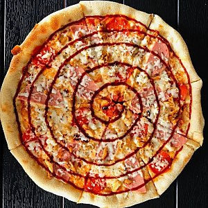 Пицца Мясная, Локация