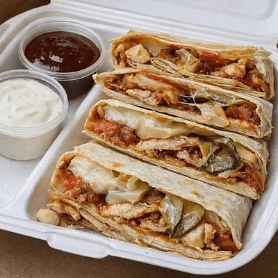 Заказать Буритас с курицей, Doner House (Уручье)