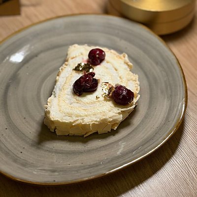 Заказать Меренговый рулет, Библиотека