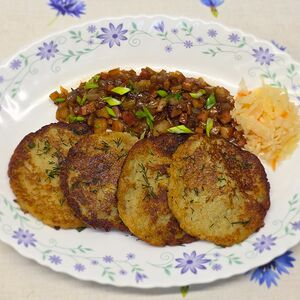 Драники с мачанкой на хлебном квасе, ХуткаБульба