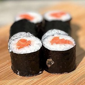 Маки с лососем, Аригато