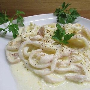 Кальмары в сметанном соусе, Платина