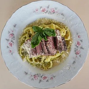 Паста с ростбифом и вешенками, Ciao!