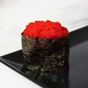 Гункан с икрой, Чайка · Суши