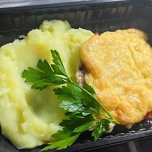 Филе с томатом и картофельным пюре, Быстрая Трапеза