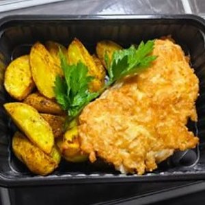 Филе птицы в сыре и картофельными дольками, Быстрая Трапеза