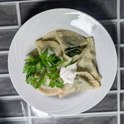 Заказать Пельмени со шпинатом и курицей с сыром, Быстрая Трапеза