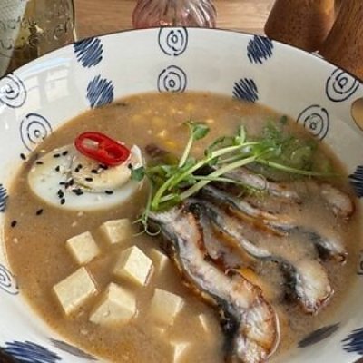 Заказать Кунжутный Рамен с угрем, Кафе Счастье