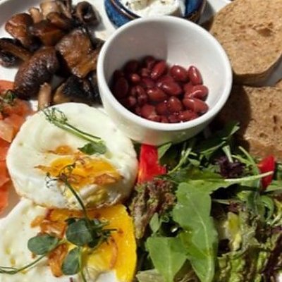 Заказать Английский (глазунья и лосось гравлакс), Гусси Гусси