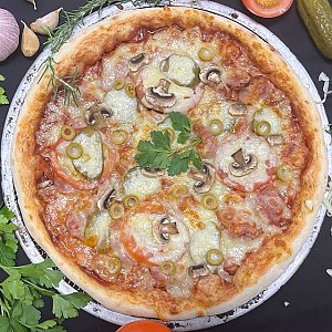 Пицца Капричеза, Брест Бургер