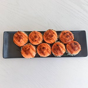 Ролл Гавайский, Гастро-бар Атмосфера
