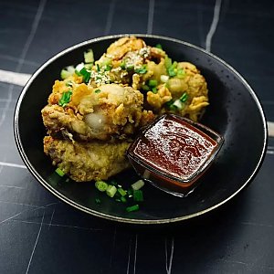 Куриные крылья с нежным соусом, Джентельменс Хаус