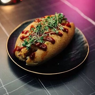 Заказать Хот-дог стайл с цыпой, Джентельменс Хаус