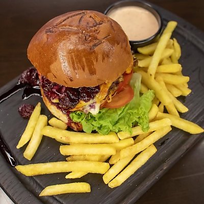 Заказать Бургер Cherry Beef, 7 Пятниц