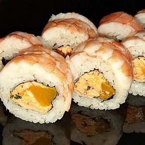 Урамаки Шрем Момо, Fusion Food