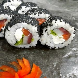 Урамаки Ханкири Рэйнбоу, Fusion Food