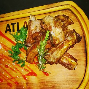 Ребрышки BBQ, Стейк-бар Атланта