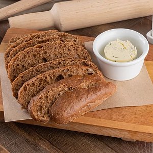 Ржаной хлеб с пряным маслом, Мука