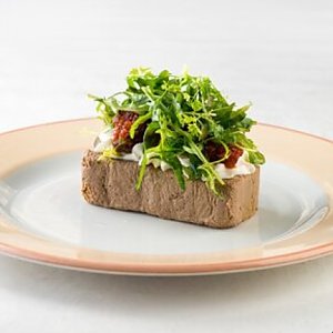 Паштет из утки с сырным кремом, Друзья