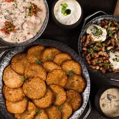 Заказать Пачастунак по-белорусски, Друзья