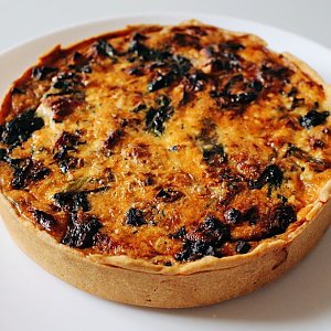 Французский киш с индейкой, вялеными томатами и шпинатом, Штрудель