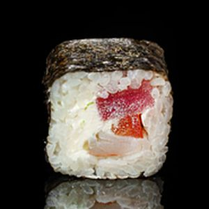 Ролл Креветка с тунцом и томатом (4шт), Суши Фуджи