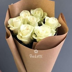 Букет из 7 длинных роз в матовой упаковке, Buketti