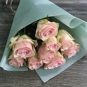 Букет Романтика из 9 роз, Buketti
