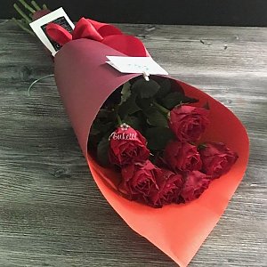 Букет из 7 красных роз, Buketti
