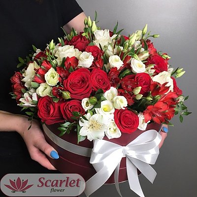 Заказать Шляпная коробка Страсть, Scarlet Flower