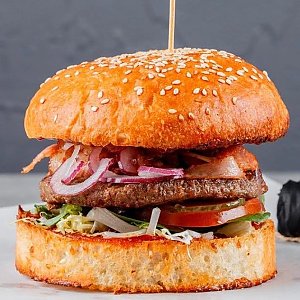 Terra Burger с говядиной и соусом медовый барбекю, Terra - Минск