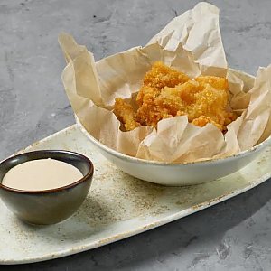 Кальмар в хрустящей панировке с устричным кремом, Terra - Минск