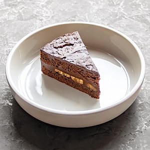 Шоколадный торт с бананом, Terra - Минск