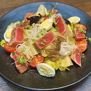 Зеленый салат с тунцом, Гудини