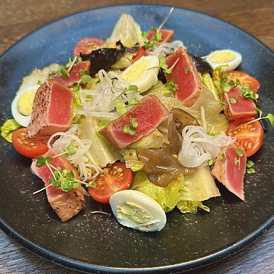 Заказать Зеленый салат с тунцом, Гудини