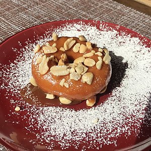 Пышки с карамелью, Пышечная DONUTS