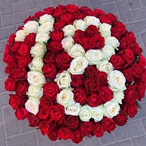 Букет из 101 розы с цифрами, Lotus Flower