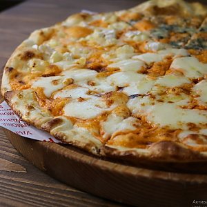 Пицца Четыре сыра, GREY Cafe