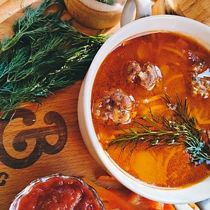 Суп с фрикадельками, Pizzburg