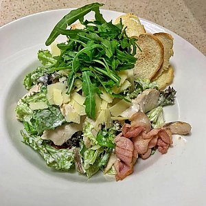 Скандинавский Цезарь с курицей, ПУБЛИКА