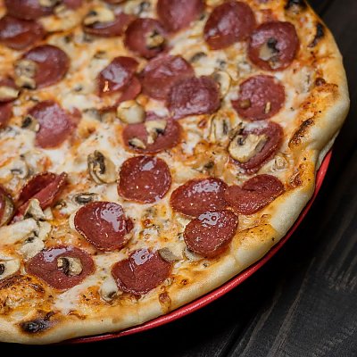 Заказать Пицца Пепперони с грибами, ROBIN FOOD