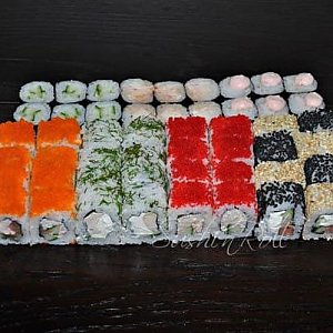 Сет Пятница, Sushi n Roll