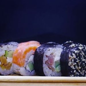 Сет Кансай, Sushi 4U