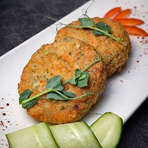 Биточки куриные с овощами, Кулинария - Золотой Теленок