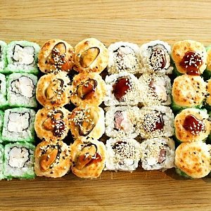 Сет Окаяма, Кафе Кунжут