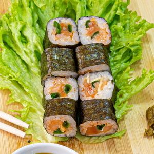 Ролл Острый лосось, EASY FOOD
