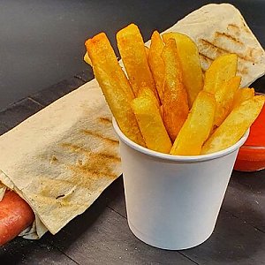 Хот-дог с колбаской и картофелем фри, ГрильФуд Драйв