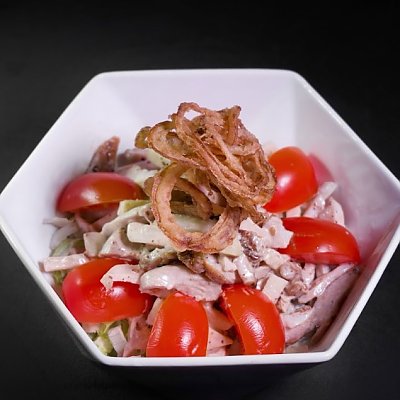 Заказать Салат с цыпленком и томатами, Кафе Закольцово-Люкс