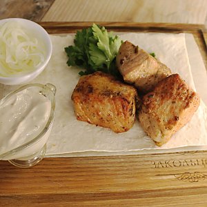 Шашлык из свинины банкетное меню (весовое), Кафе Закольцово-Люкс